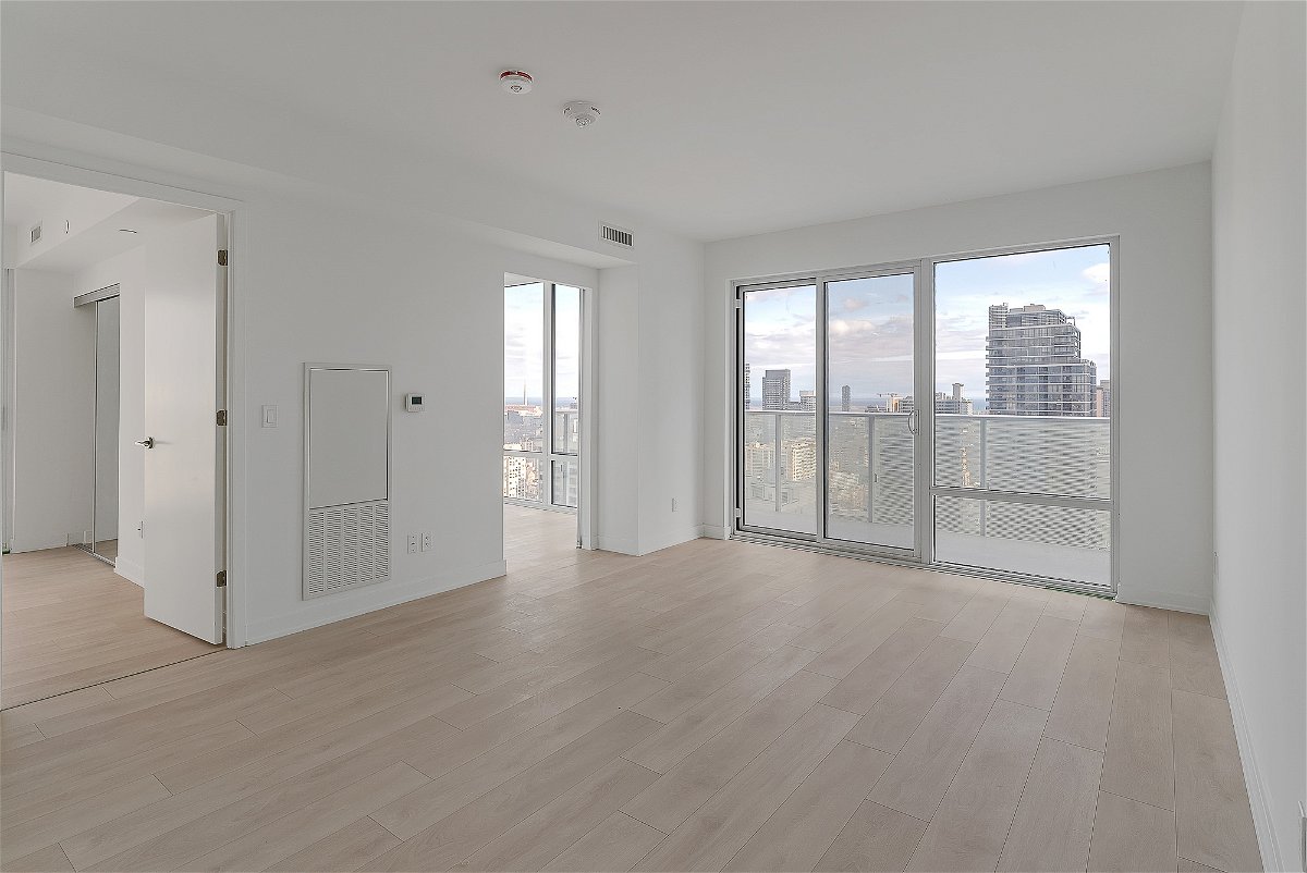 Two Bedroom Two Bathroom Condo for Rent at 501 Yonge Street Toronto.